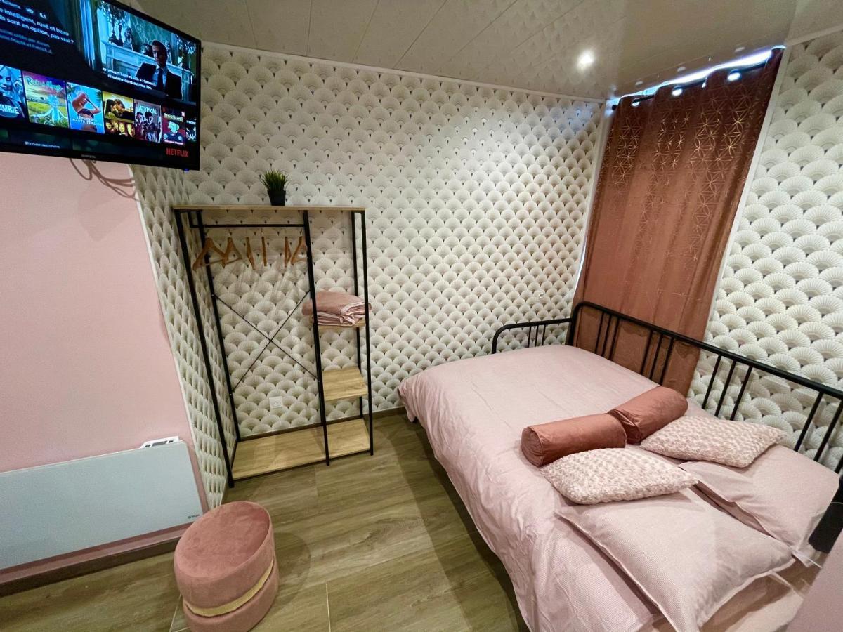 Capstay Color Valenciennes & Netflix Trith-Saint-Leger 外观 照片
