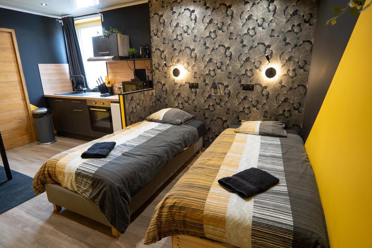 Capstay Color Valenciennes & Netflix Trith-Saint-Leger 外观 照片